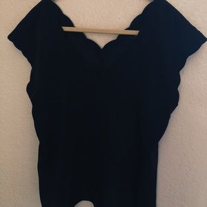 EXPRESS | Scalloped Top